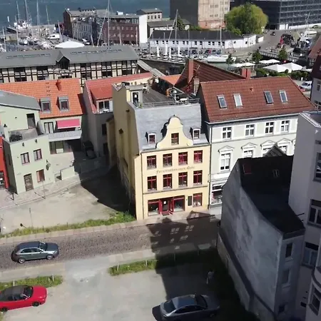 - Haus Gohr, Quartier 5 * Stralsund